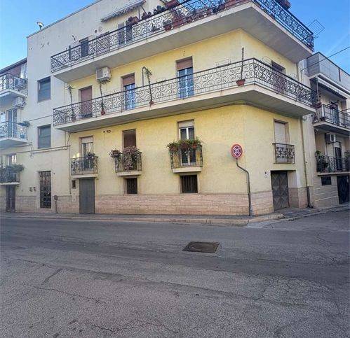 appartamento in vendita a Canosa di Puglia