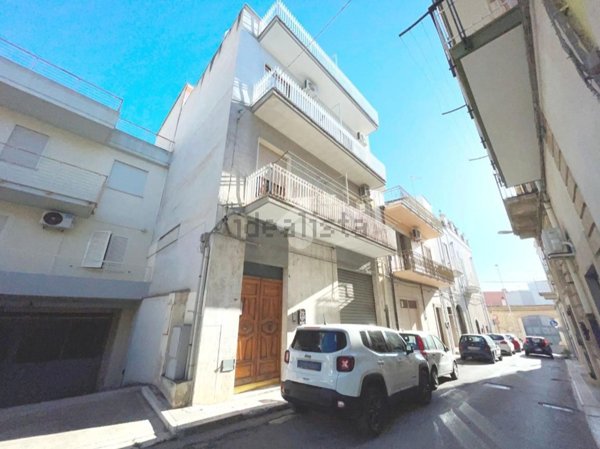 appartamento in vendita a Canosa di Puglia