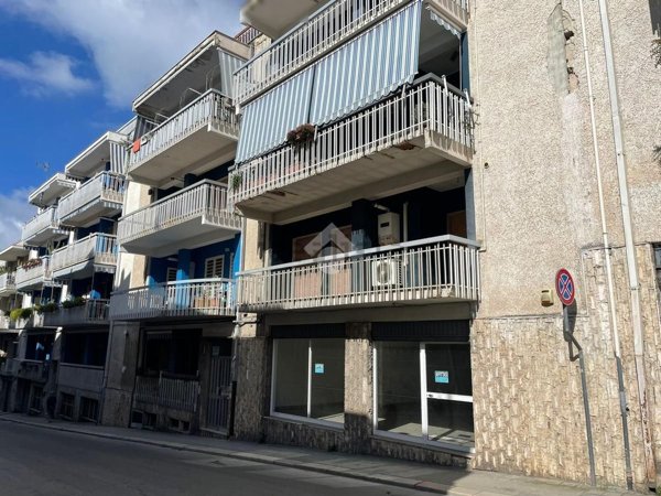 appartamento in vendita a Canosa di Puglia