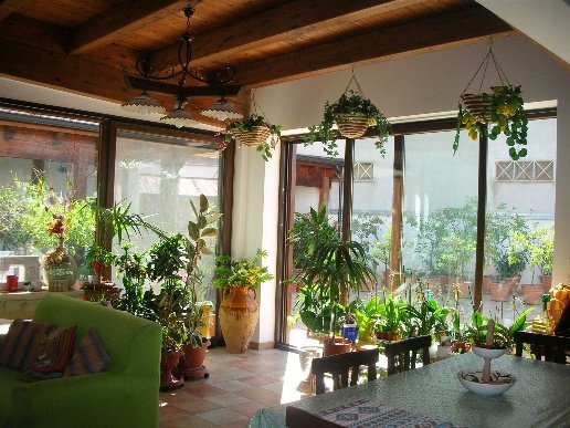 casa indipendente in vendita a Canosa di Puglia