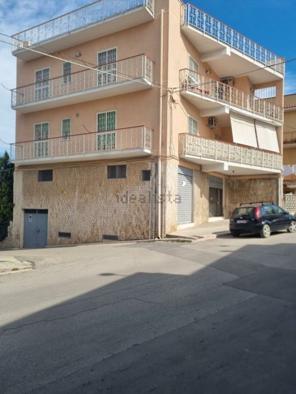 appartamento in vendita a Canosa di Puglia