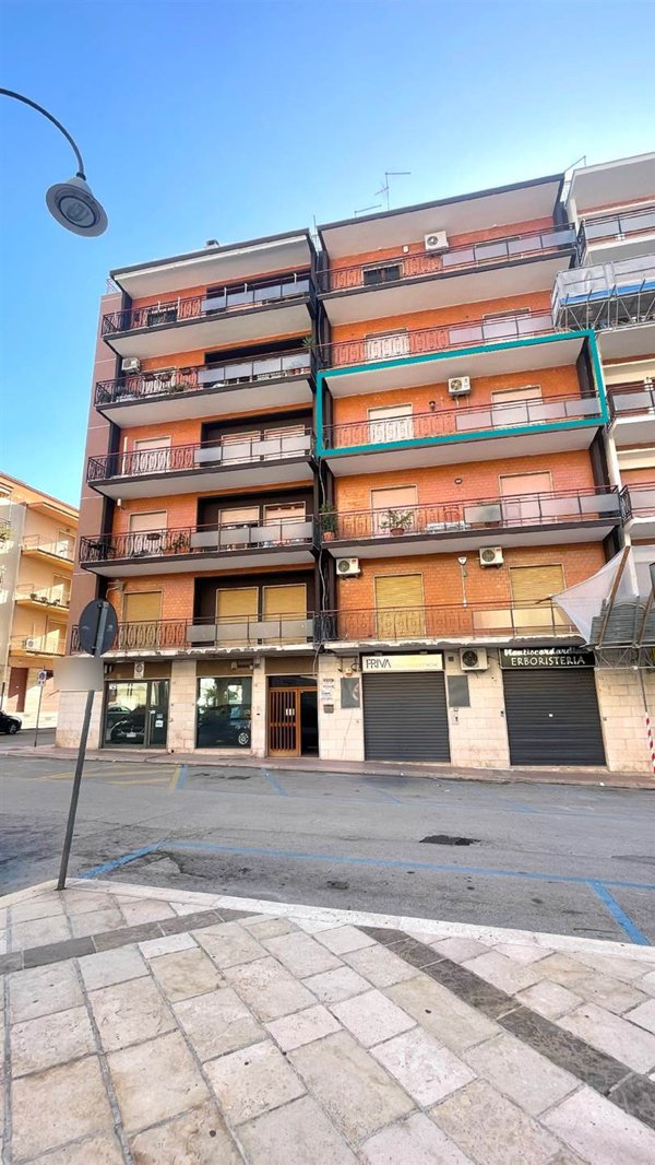 appartamento in vendita a Canosa di Puglia