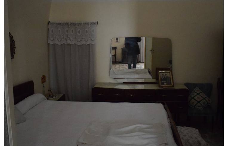 casa indipendente in vendita a Canosa di Puglia