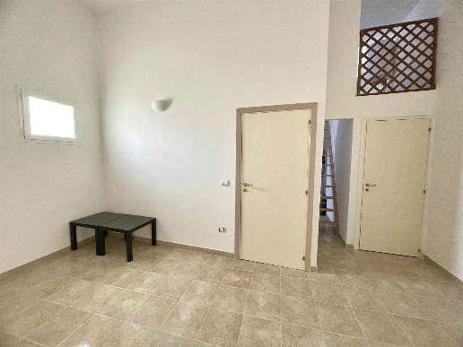 casa indipendente in vendita a Canosa di Puglia