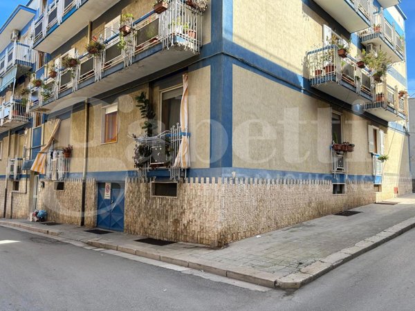 appartamento in vendita a Canosa di Puglia