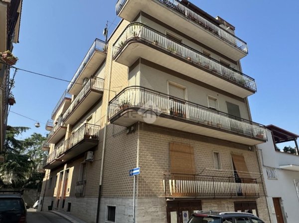appartamento in vendita a Canosa di Puglia