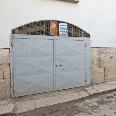 box auto in vendita a Canosa di Puglia