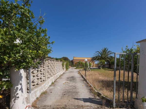 casa indipendente in vendita a Margherita di Savoia