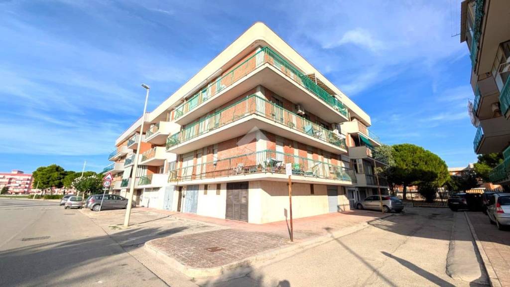 appartamento in vendita a Margherita di Savoia