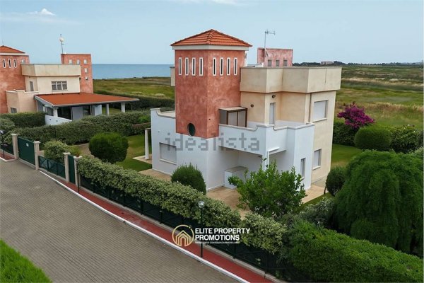 casa indipendente in vendita a Margherita di Savoia