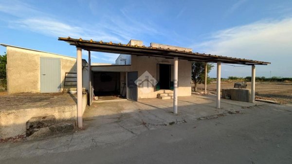 casa indipendente in vendita a Margherita di Savoia