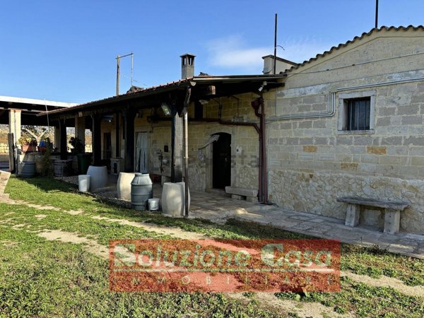 casa indipendente in vendita a Minervino Murge