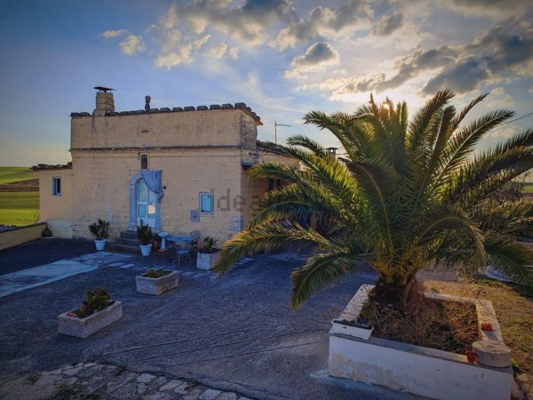 pentavano in vendita a Minervino Murge