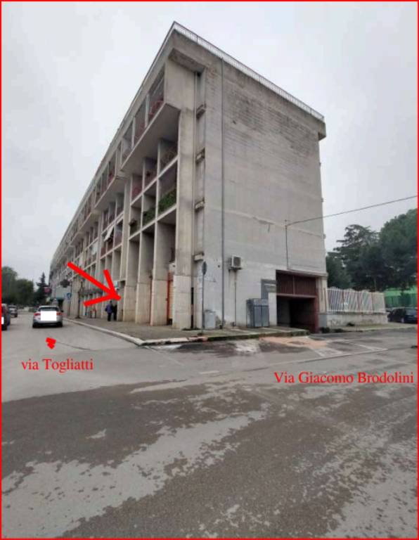 negozio in vendita a San Ferdinando di Puglia