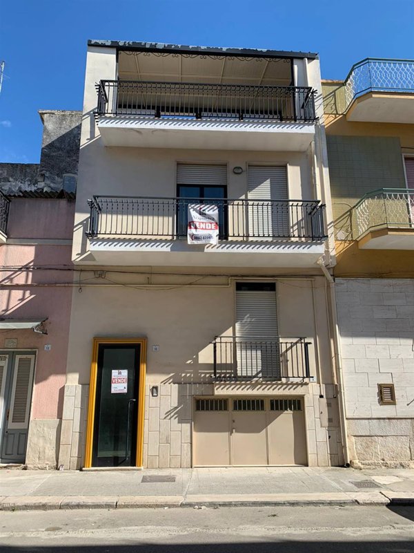 casa indipendente in vendita a San Ferdinando di Puglia