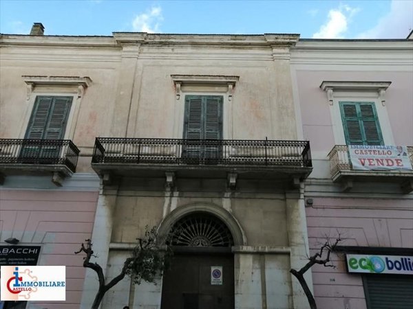 casa indipendente in vendita a Spinazzola