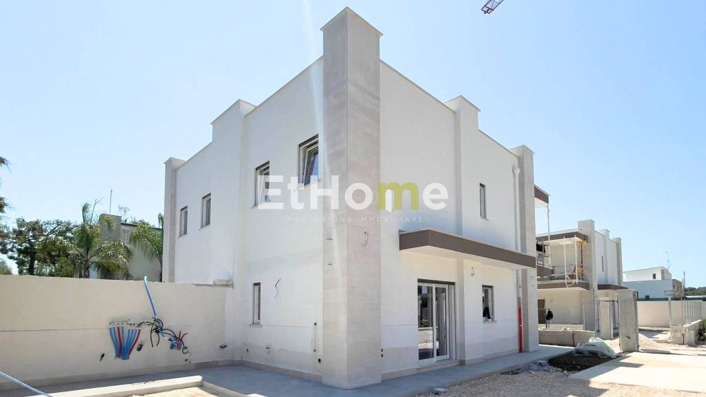 casa indipendente in vendita a Trani