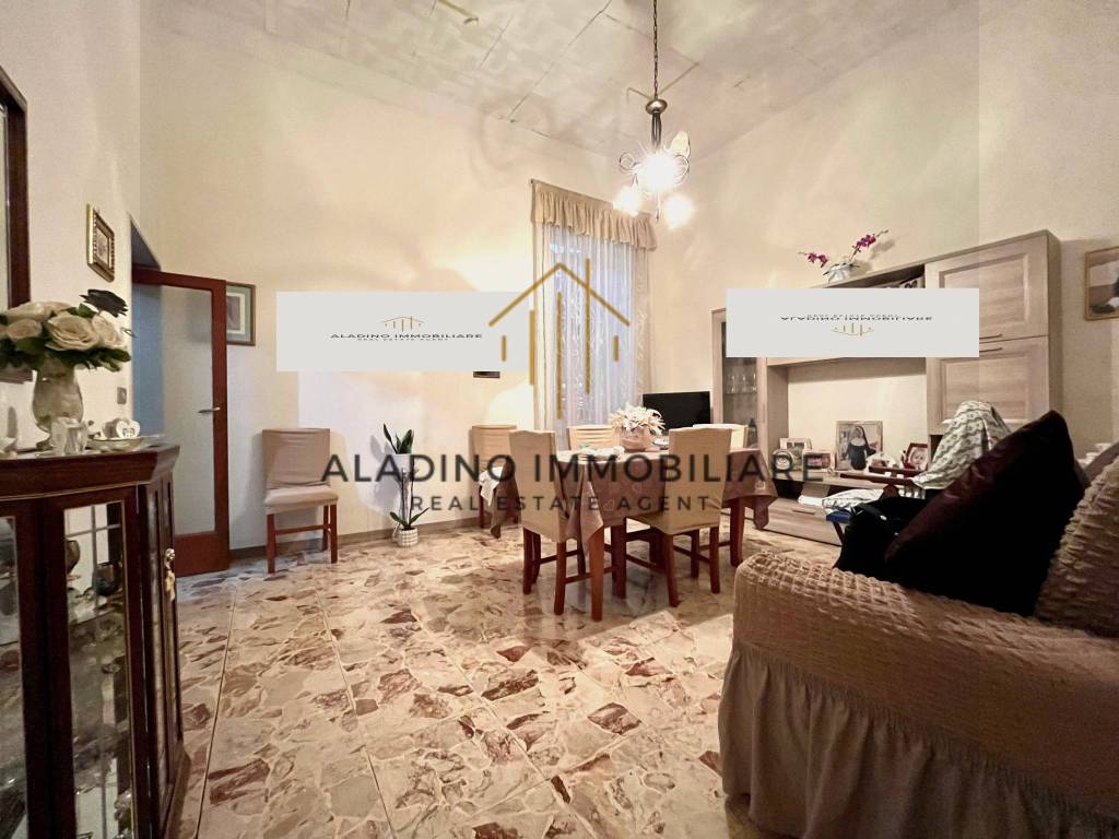 appartamento in vendita a Trani in zona Borgo Medievale
