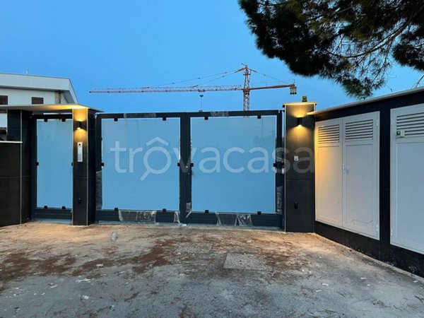 casa indipendente in vendita a Trani in zona Capirro