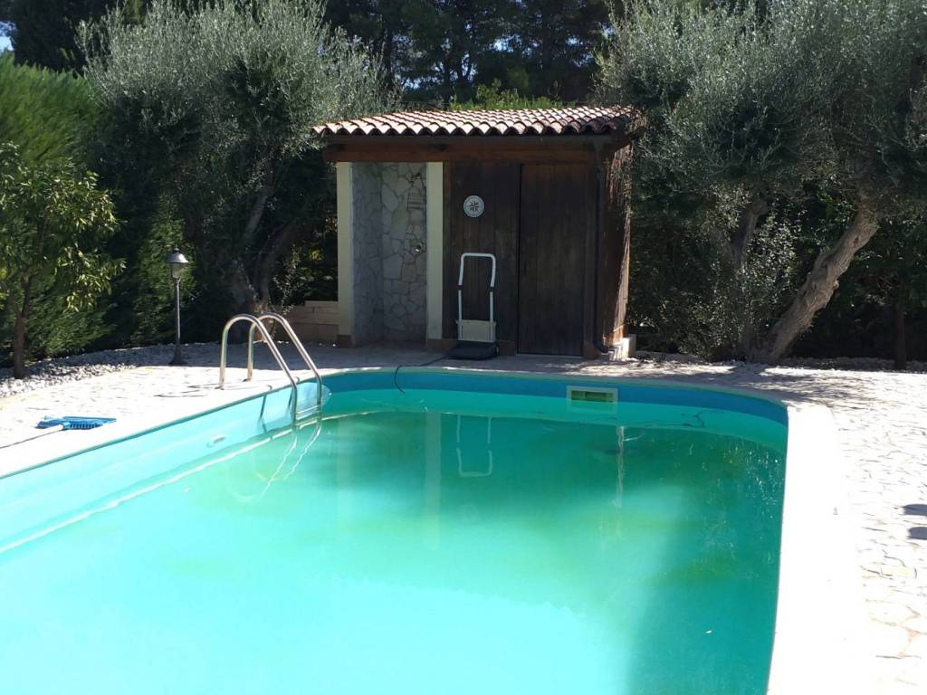 casa indipendente in vendita a Trani