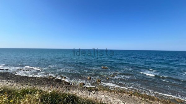casa indipendente in vendita a Trani