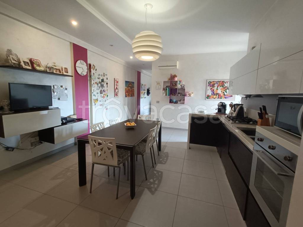appartamento in vendita a Trani in zona Borgo Medievale