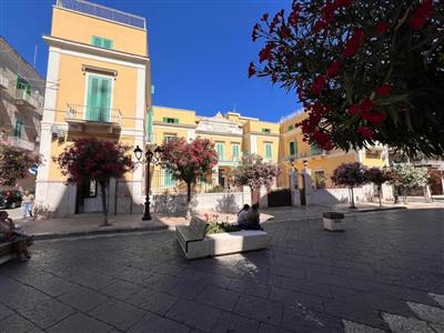 appartamento in vendita a Trani in zona Borgo Medievale