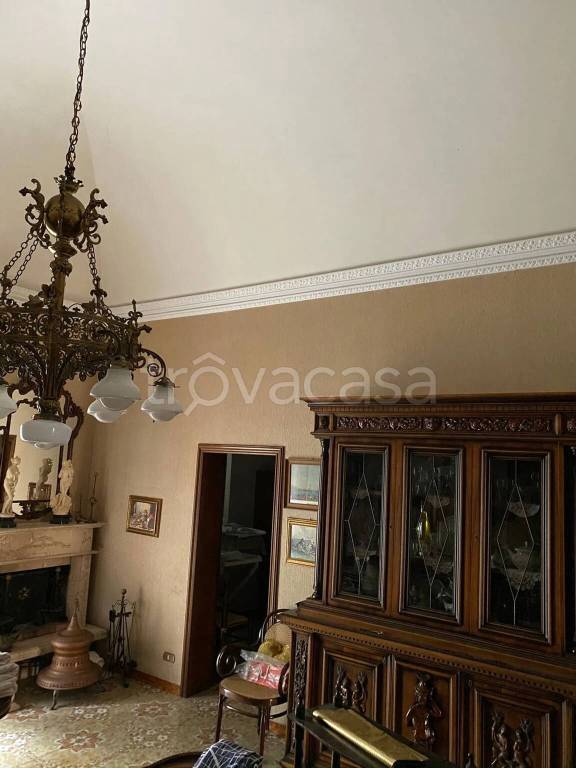appartamento in vendita a Trani in zona Borgo Ottocentesco