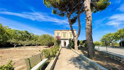 casa indipendente in vendita a Trani