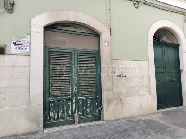 appartamento in vendita a Trani in zona Borgo Ottocentesco