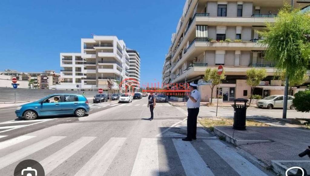 trivano in vendita a Trani