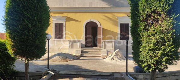 casa indipendente in vendita a Trani