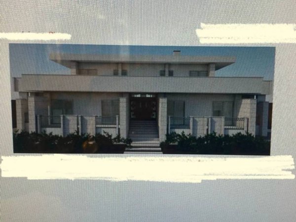 casa indipendente in vendita a Trani