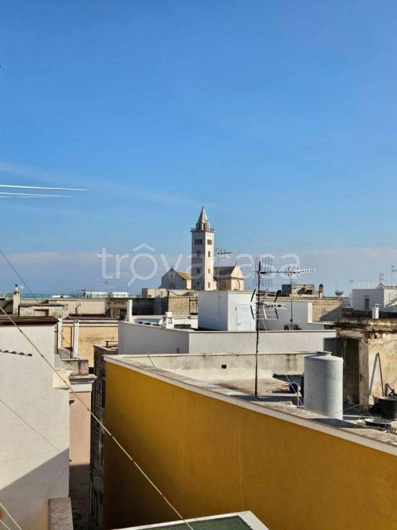 appartamento in vendita a Trani in zona Borgo Medievale
