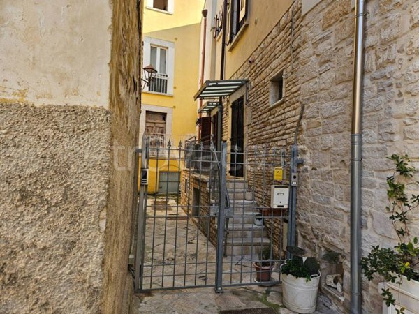 appartamento in vendita a Trani in zona Borgo Medievale