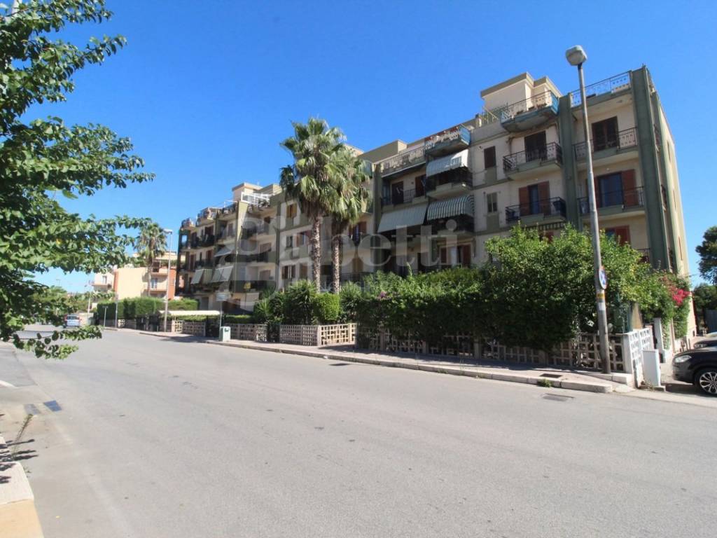 appartamento in vendita a Trani