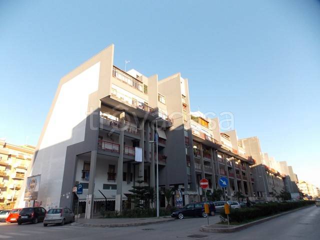 locale commerciale in vendita a Trani