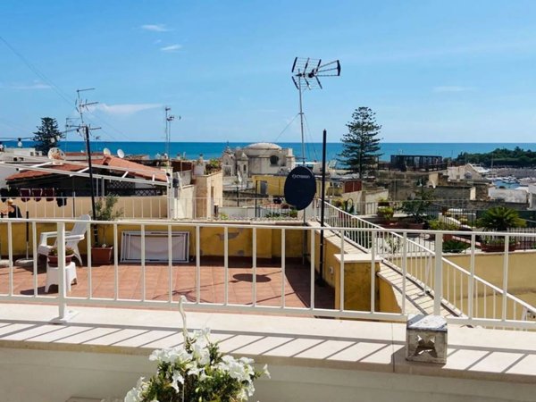 casa indipendente in vendita a Trani