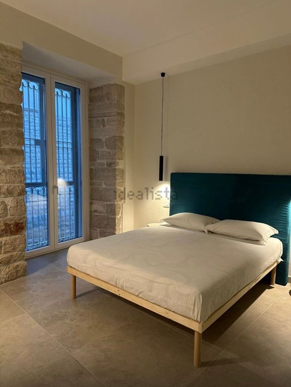 appartamento in vendita a Trani in zona Borgo Medievale