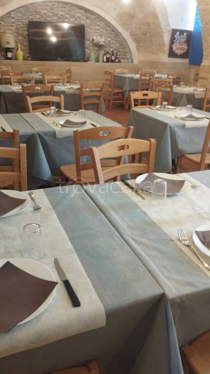 trivano in vendita a Trani in zona Borgo Medievale