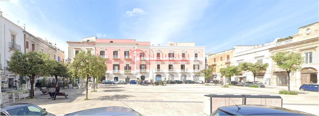 appartamento in vendita a Trani in zona Borgo Medievale