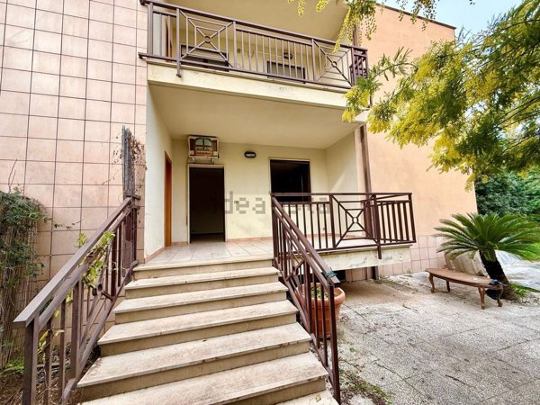 casa indipendente in vendita a Trani