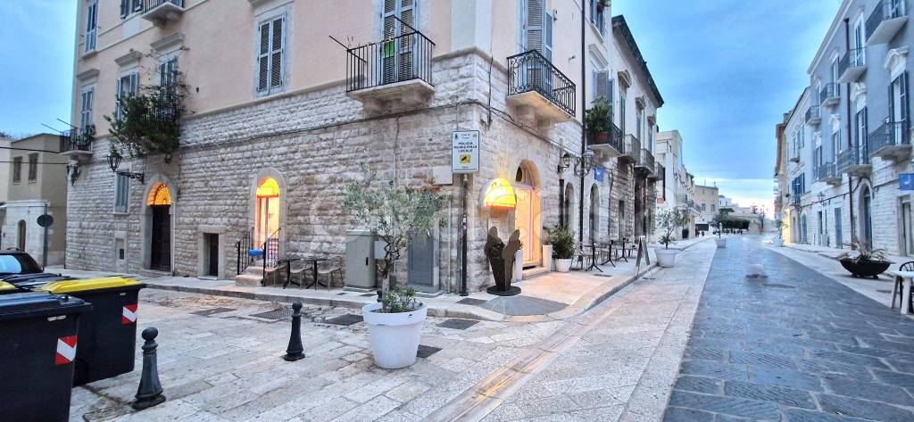 appartamento in vendita a Trani in zona Borgo Medievale