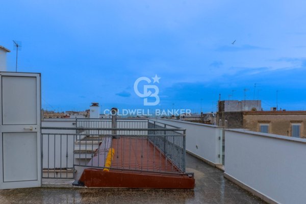 casa semindipendente in vendita a Trani in zona Borgo Ottocentesco