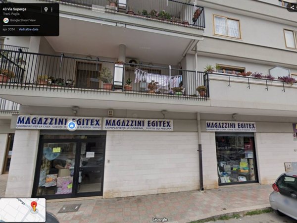 negozio in vendita a Trani