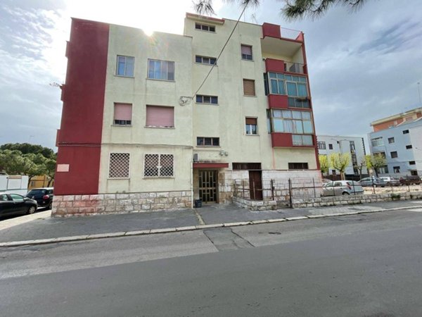 appartamento in vendita a Trani in zona Borgo Ottocentesco
