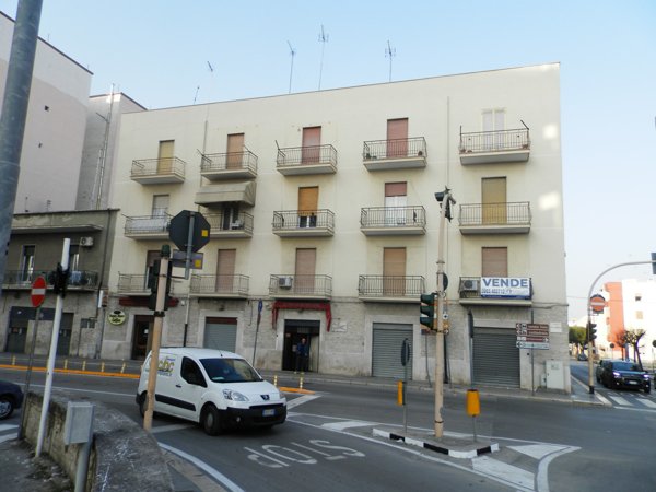 appartamento in vendita a Trani in zona Borgo Ottocentesco