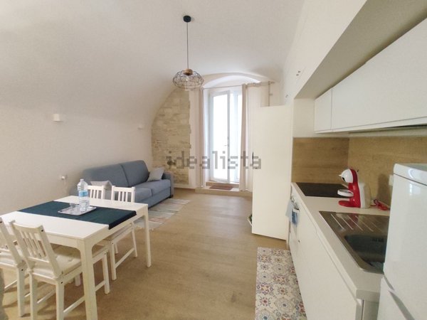appartamento in vendita a Trani in zona Borgo Medievale