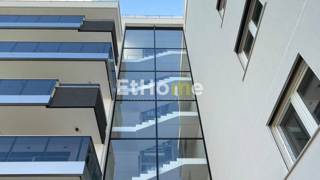 appartamento in vendita a Trani in zona Borgo Ottocentesco