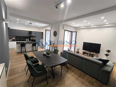 appartamento in vendita a Trani in zona Borgo Medievale